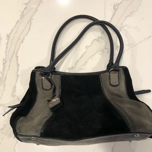 Tignanello Black leather and velvet purse - GUC
